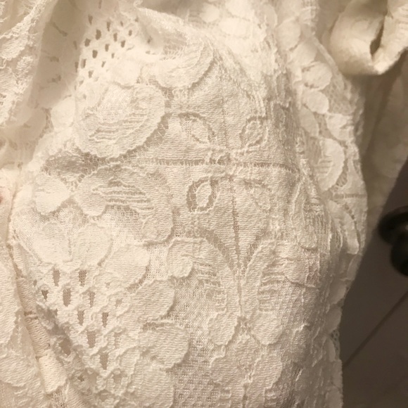 Sold🌷 - Picture 3 of 6